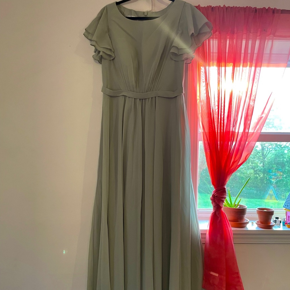 JJs House Green Flutter Sleeve Maxi Sundress